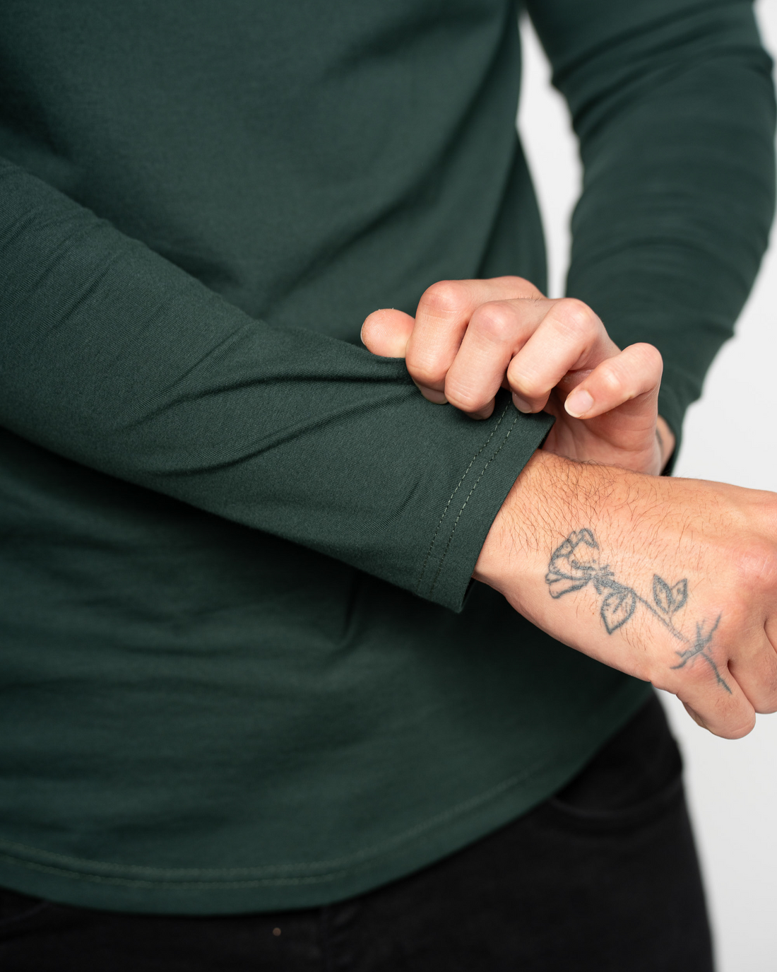 Long Sleeve Curve Crew - Final Sale